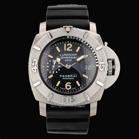 wallpaper panerai submersible 2500m special edition|panerai screensavers app.